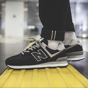 Retro New Balance 574 Sneakers